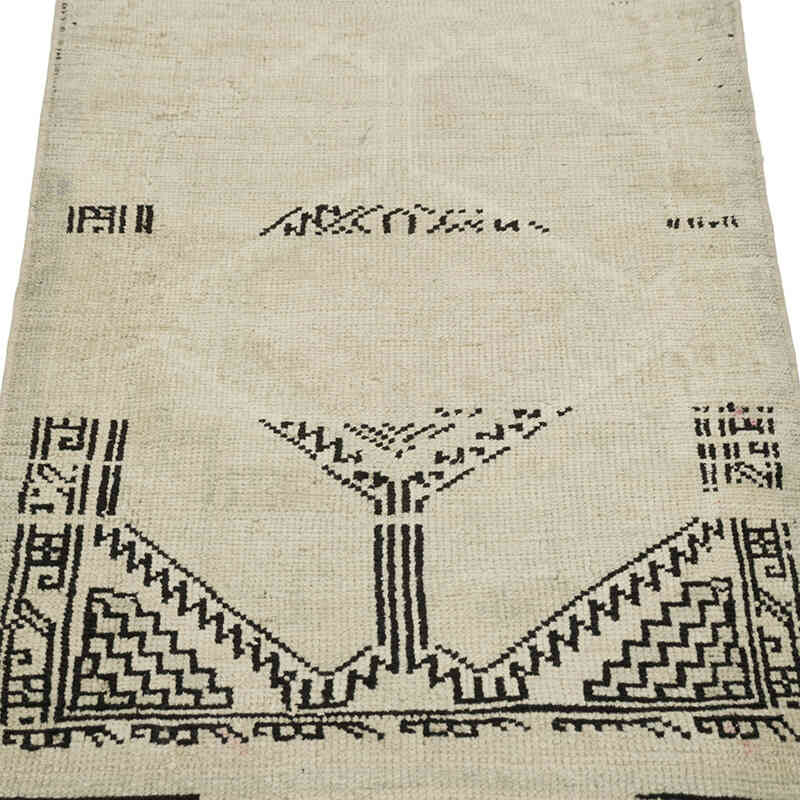 Vintage Turkish Hand-Knotted Rug - 1' 8" x 3'  (20" x 36") - K0083439