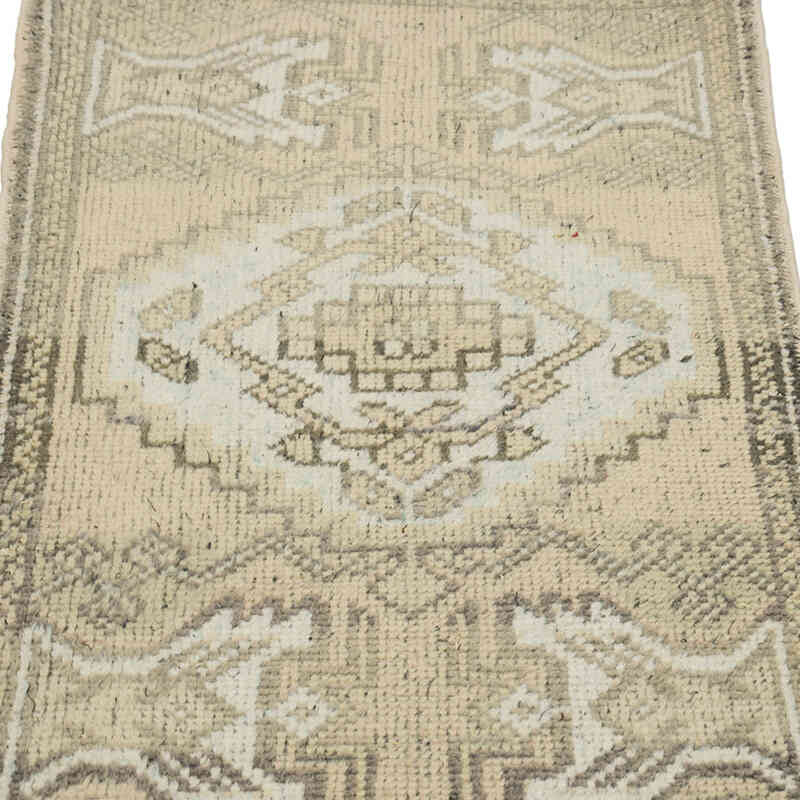 Vintage Turkish Hand-Knotted Rug - 1' 10" x 2' 11" (22" x 35") - K0083465