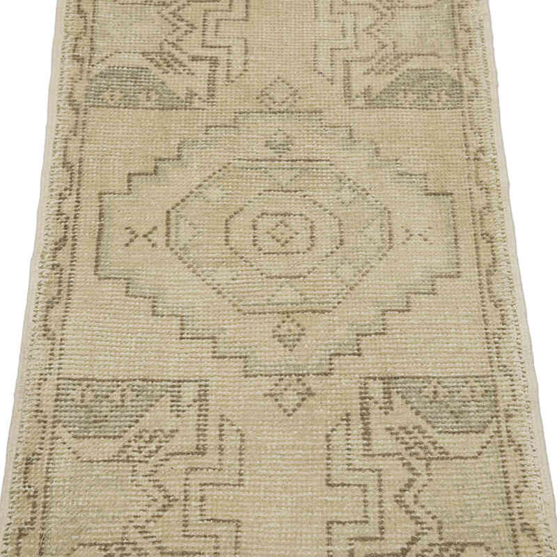 Vintage Turkish Hand-Knotted Rug - 1' 7" x 2' 11" (19" x 35") - K0083504