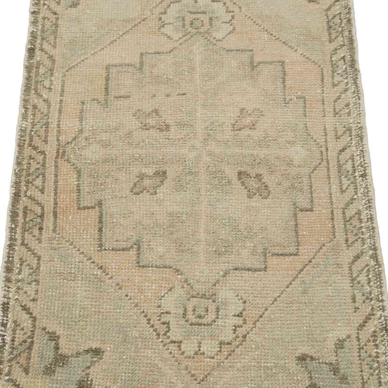 Vintage Turkish Hand-Knotted Rug - 1' 8" x 2' 9" (20" x 33") - K0083505