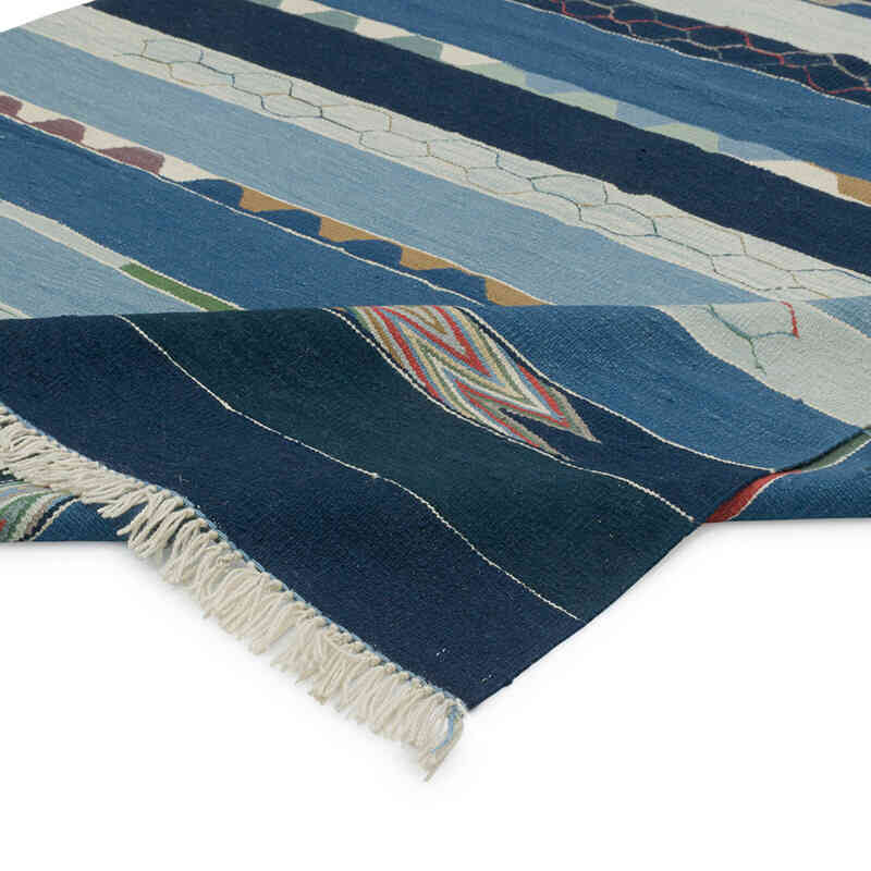 New Handwoven Turkish Kilim Rug - 6' 9" x 10' 4" (81" x 124") - K0083535