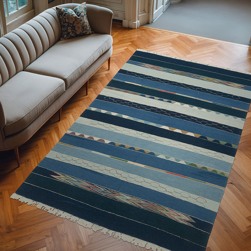 New Handwoven Turkish Kilim Rug - 6' 9" x 10' 4" (81" x 124") - K0083535