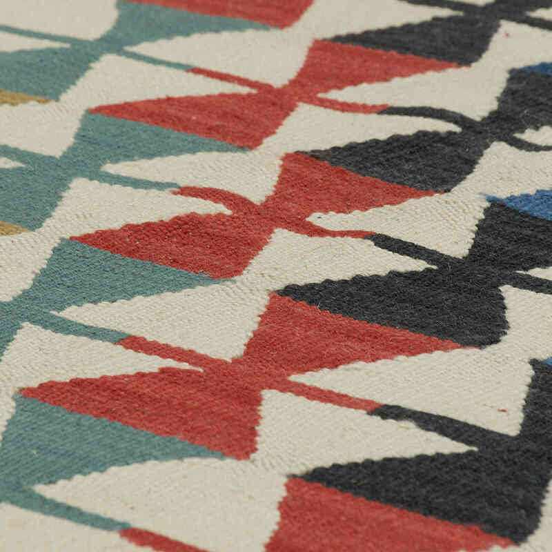 New Handwoven Turkish Kilim Rug - 5' 11" x 8' 8" (71" x 104") - K0083549
