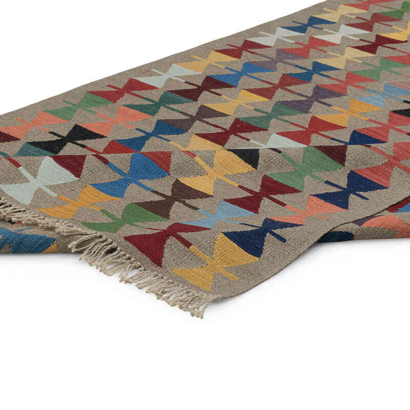 New Handwoven Turkish Kilim Rug - 5'  x 7' 1" (60" x 85") - K0083553