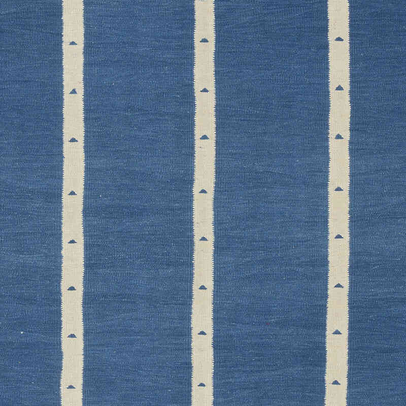 New Handwoven Turkish Kilim Rug - 5'  x 7' 1" (60" x 85") - K0083555