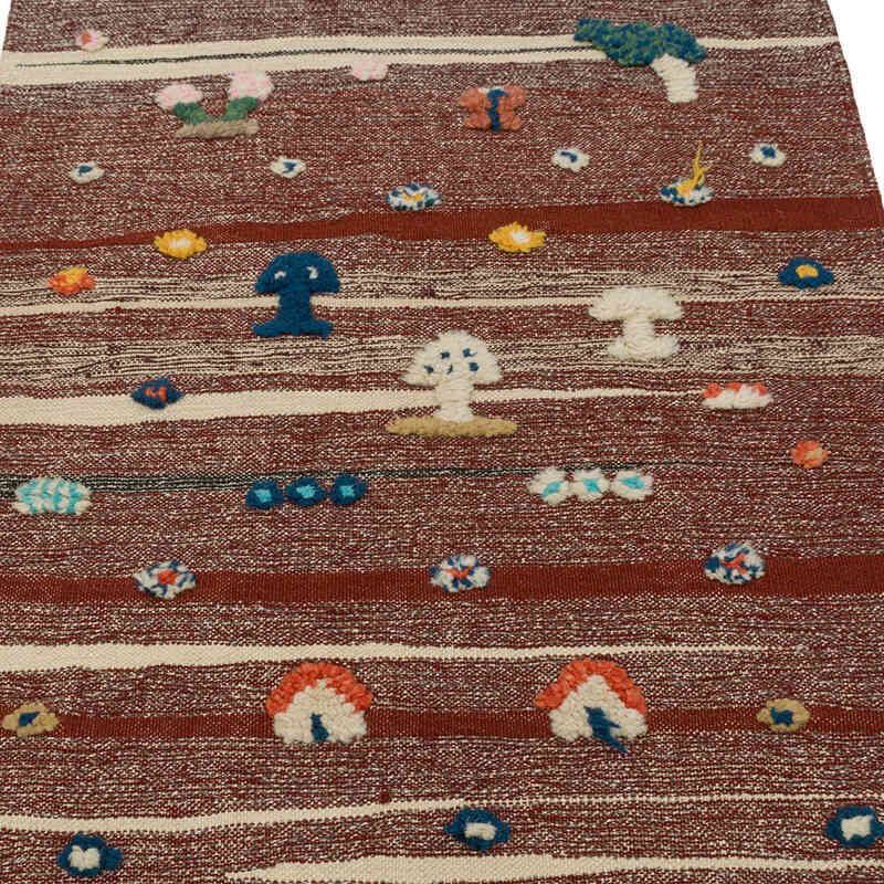 New Handwoven Turkish Kilim Rug - 3' 1" x 5' 4" (37" x 64") - K0083564