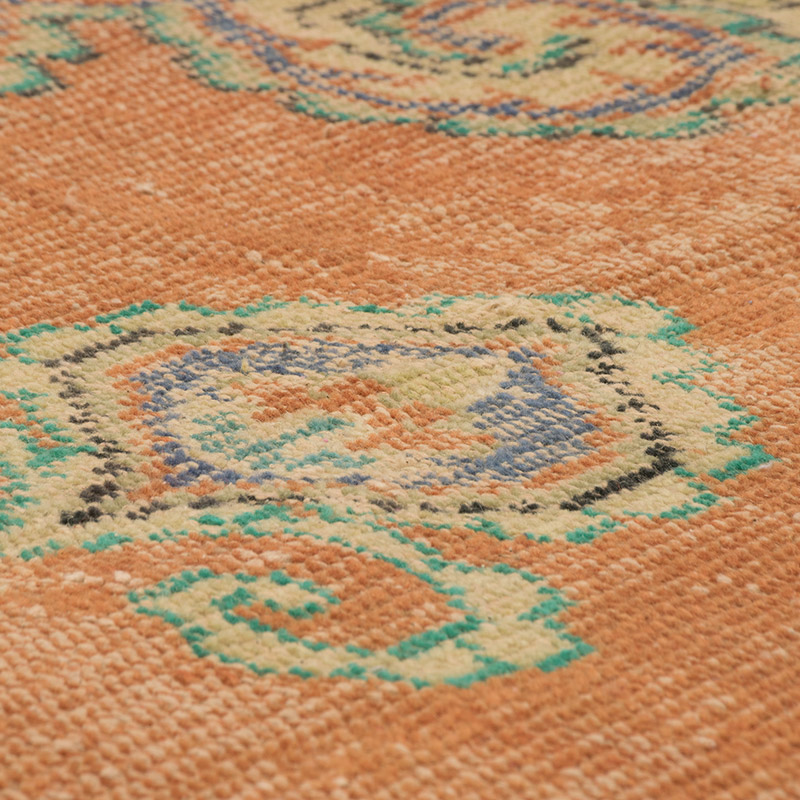 Vintage Turkish Hand-Knotted Rug - 6' 1" x 9' 8" (73" x 116") - K0083620