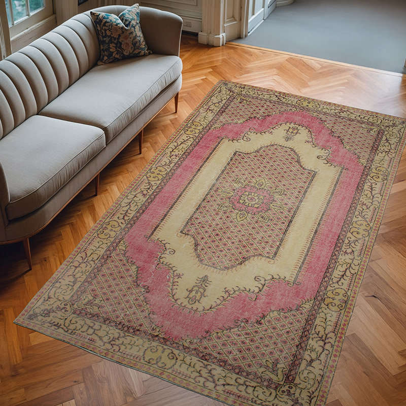 Vintage Turkish Hand-Knotted Rug - 5' 5" x 9'  (65" x 108") - K0083722