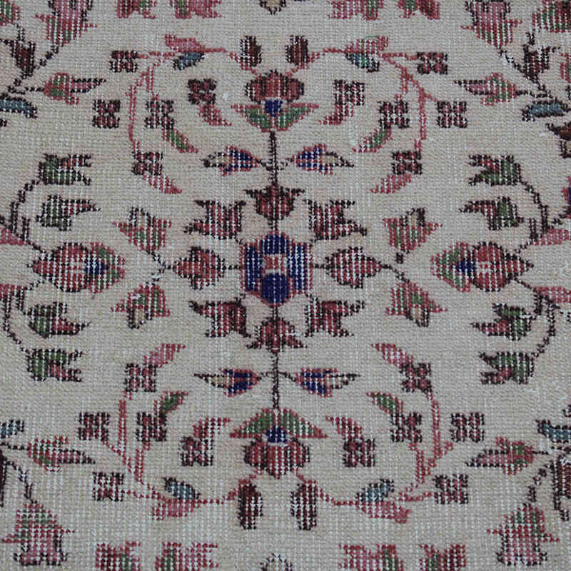 Vintage Turkish Hand-Knotted Rug - 5' 8" x 9' 4" (68" x 112") - K0083738