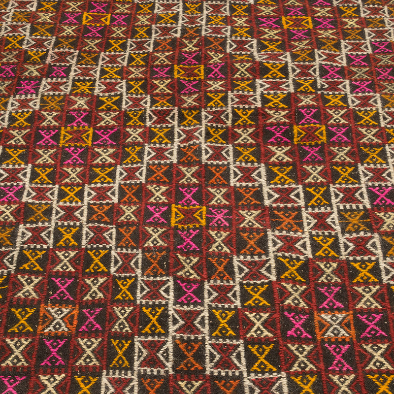 Vintage Anatolian Jijim Rug - 4' 2" x 9' 1" (50" x 109") - K0083756
