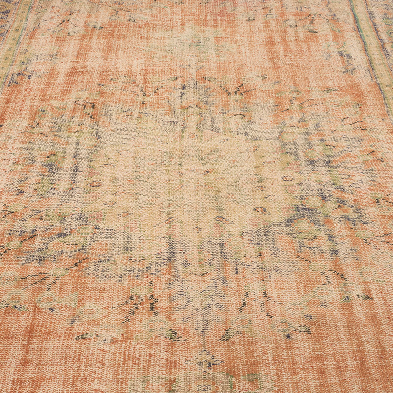 Vintage Turkish Hand-Knotted Rug - 5' 9" x 9' 5" (69" x 113") - K0083789