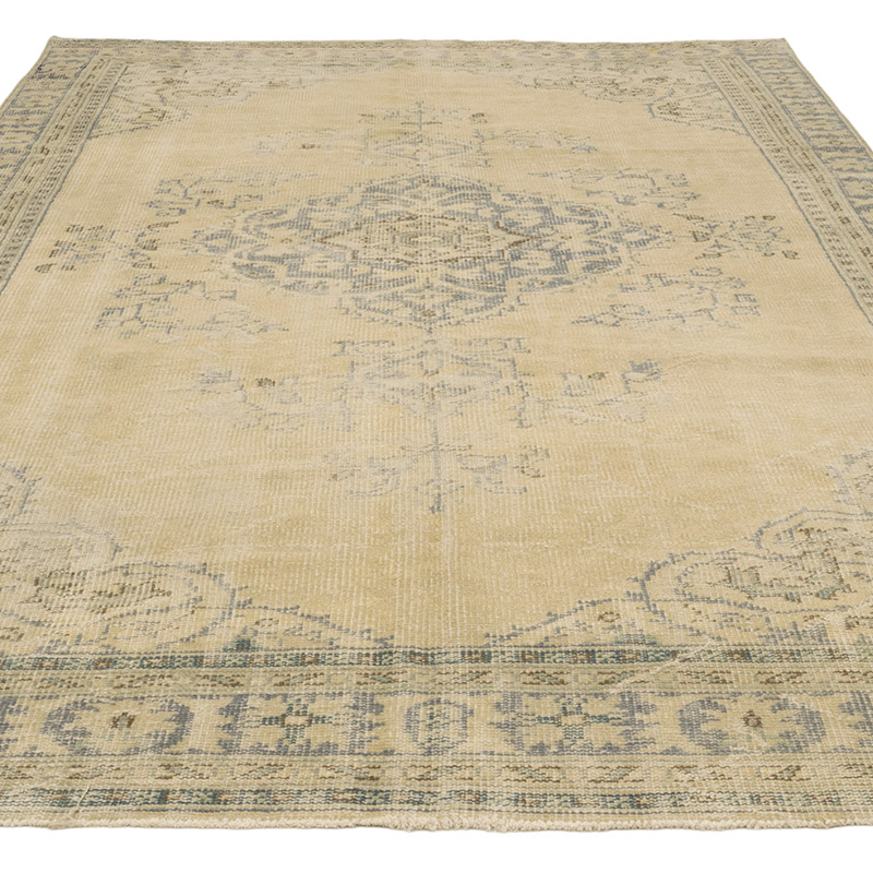 Vintage Turkish Hand-Knotted Rug - 6' 6" x 10' 3" (78" x 123") - K0083806