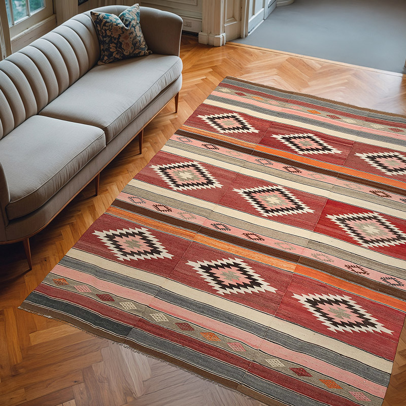 Vintage Manisa Kilim Rug - 6' 7" x 8' 10" (79" x 106") - K0083838