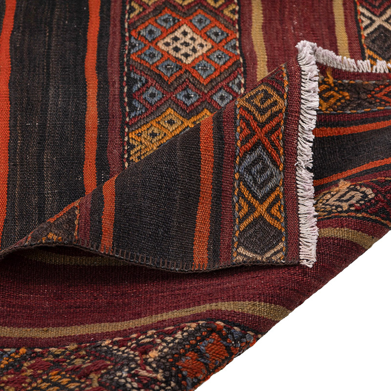 Vintage Sivas Kilim Runner - 2' 7" x 10' 10" (31" x 130") - K0083874
