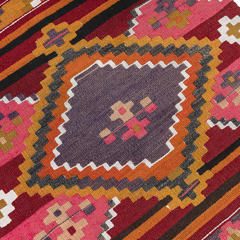 Vintage Puturge Kilim Rug - 2' 7" x 4'  (31" x 48") - K0083893