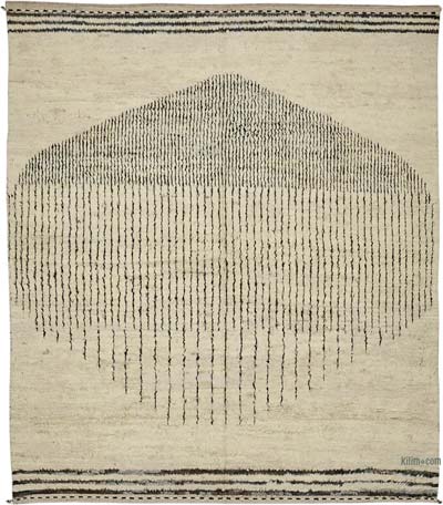 New Hand-Knotted Rug - 8' 9" x 10'  (105" x 120")