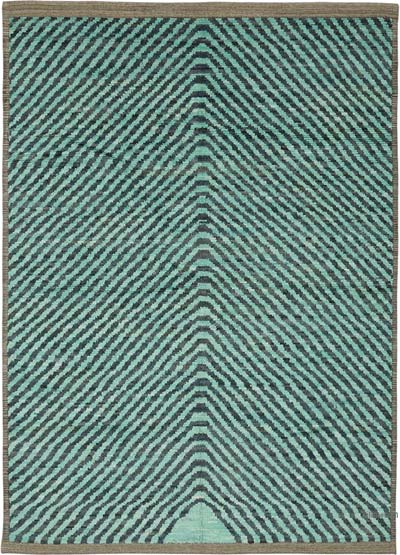 New Hand-Knotted Rug - 8' 6" x 12'  (102" x 144")