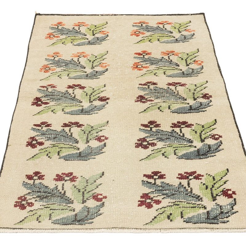 Vintage Turkish Hand-Knotted Rug - 2' 4" x 3' 10" (28" x 46") - K0084141