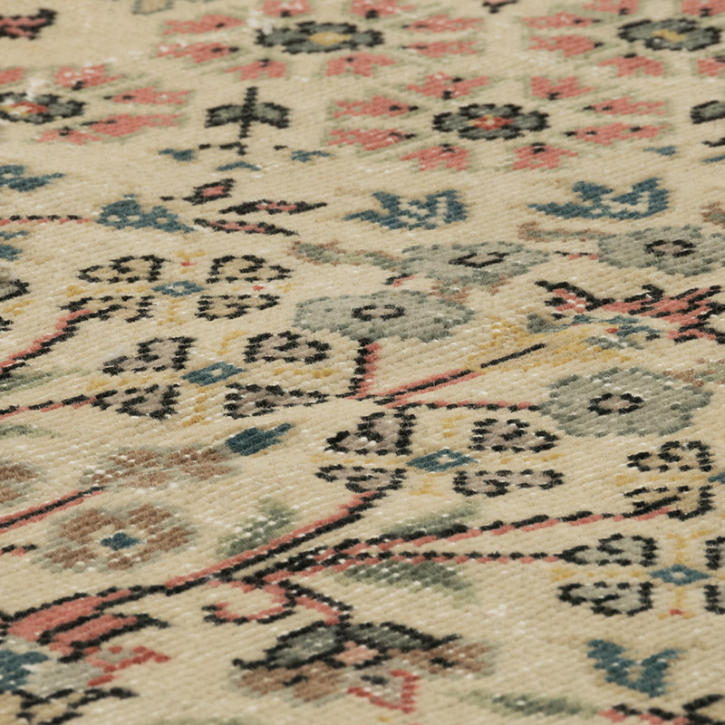 Vintage Turkish Hand-Knotted Rug - 5' 2" x 8' 4" (62" x 100") - K0084188