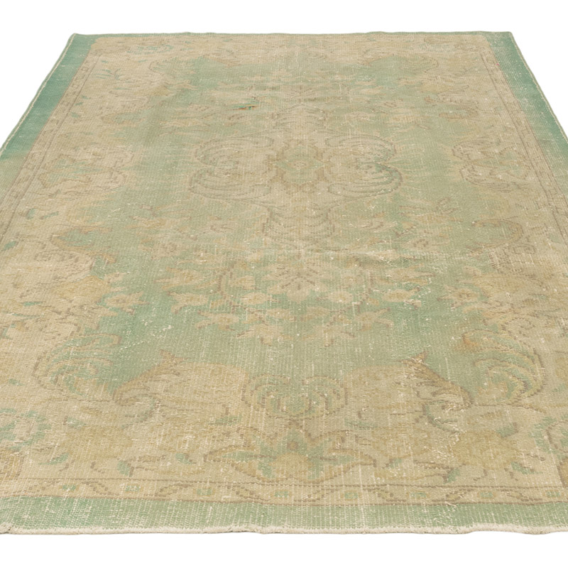 Vintage Turkish Hand-Knotted Rug - 5' 9" x 9' 1" (69" x 109") - K0084199