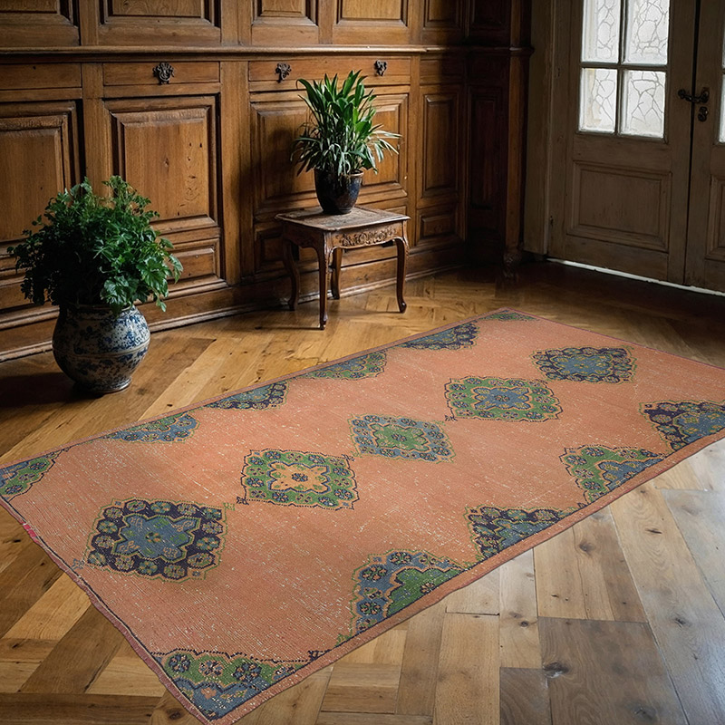 Vintage Turkish Hand-Knotted Rug - 4' 7" x 7' 7" (55" x 91") - K0084215