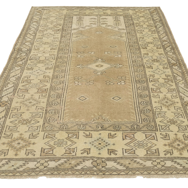 Vintage Turkish Hand-Knotted Rug - 4' 2" x 6' 6" (50" x 78") - K0084265