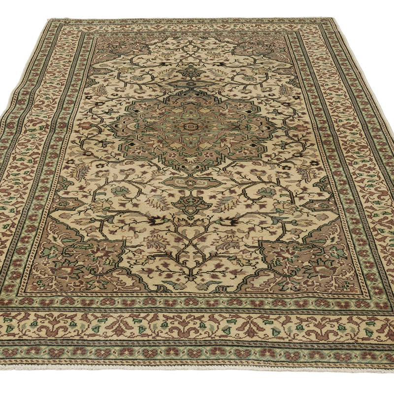Vintage Turkish Hand-Knotted Rug - 3' 11" x 6' 2" (47" x 74") - K0084306