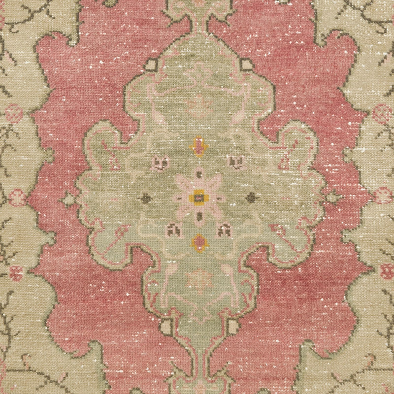 Vintage Turkish Hand-Knotted Rug - 3' 5" x 6' 10" (41" x 82") - K0084328