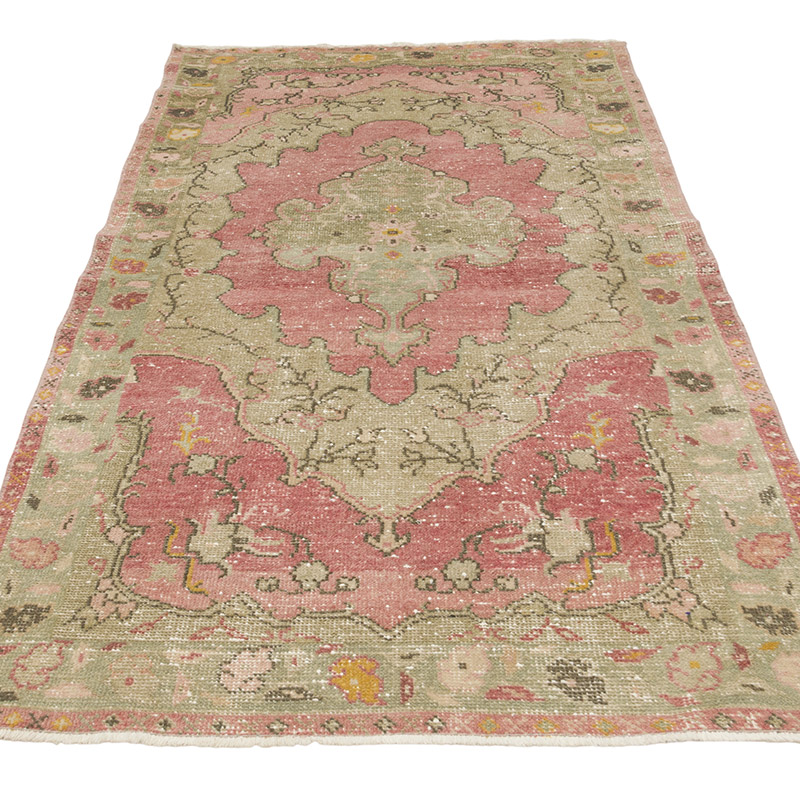 Vintage Turkish Hand-Knotted Rug - 3' 5" x 6' 10" (41" x 82") - K0084328