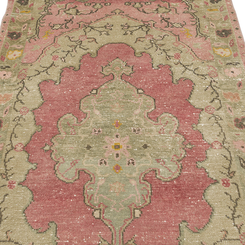 Vintage Turkish Hand-Knotted Rug - 3' 5" x 6' 10" (41" x 82") - K0084328