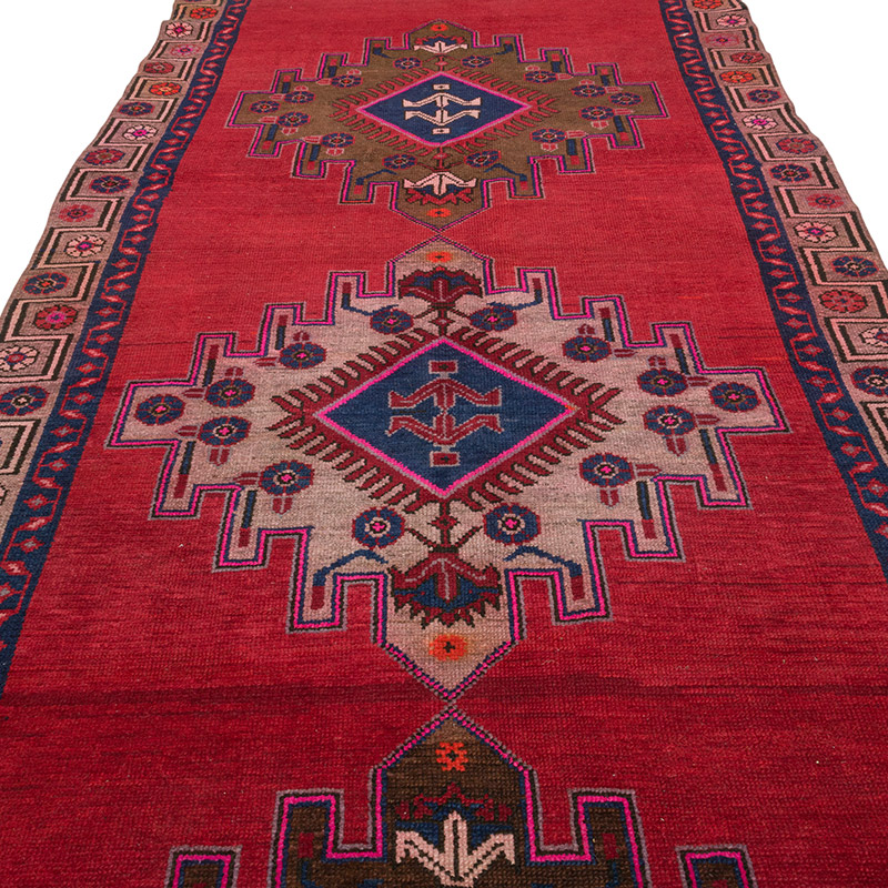 Vintage Turkish Hand-Knotted Rug - 5' 1" x 13' 1" (61" x 157") - K0084366