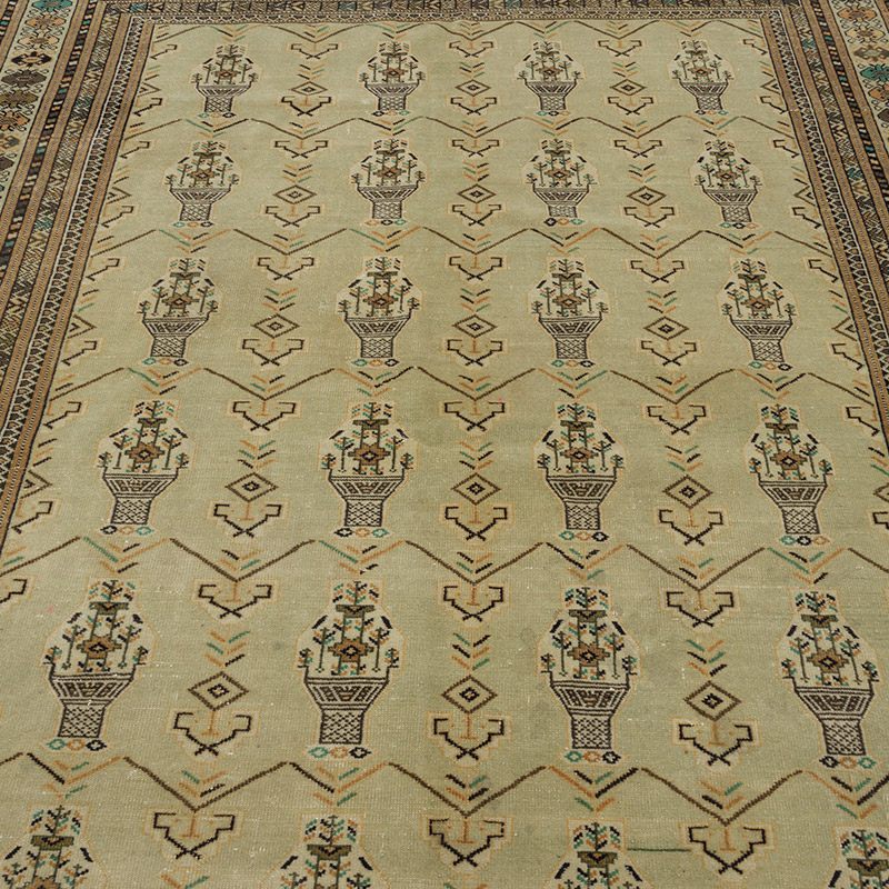Vintage Turkish Hand-Knotted Rug - 5' 8" x 7' 11" (68" x 95") - K0084371