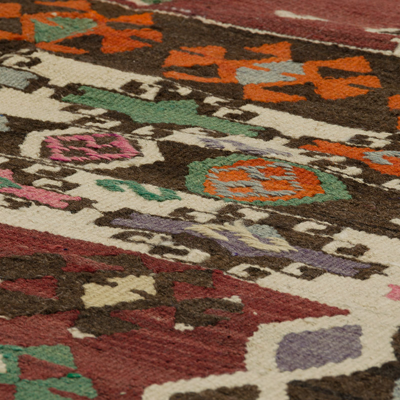Vintage Karakecili Kilim Rug - 5' 1" x 8' 10" (61" x 106") - K0084408