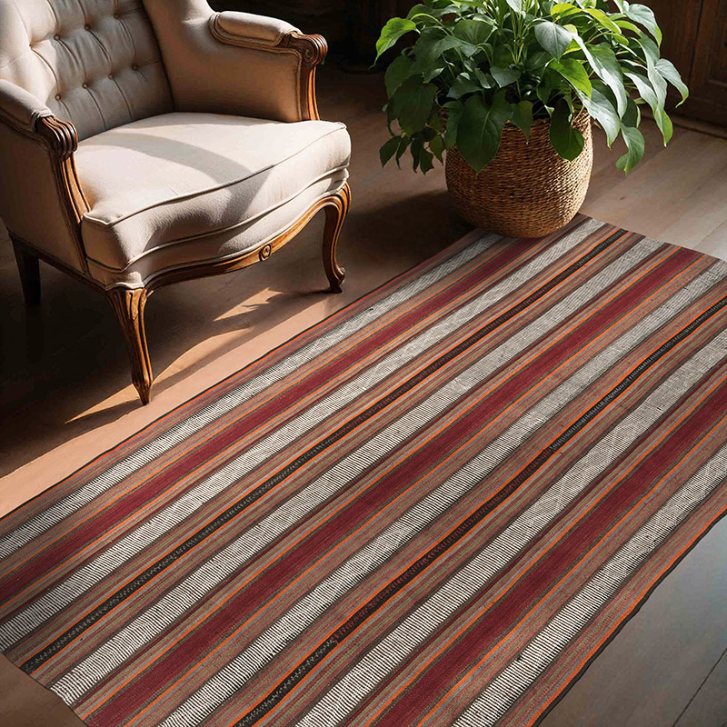 Vintage Anatolian Kilim Rug - 4' 3" x 6' 3" (51" x 75") - K0085379