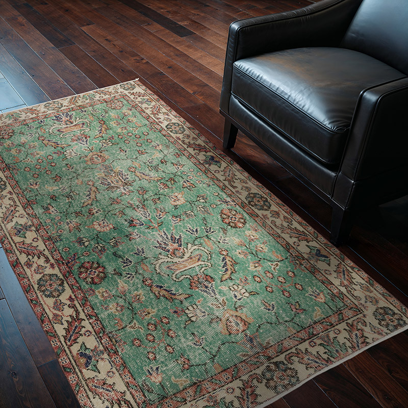 Vintage Turkish Hand-Knotted Rug - 3' 9" x 6' 1" (45" x 73") - K0085394
