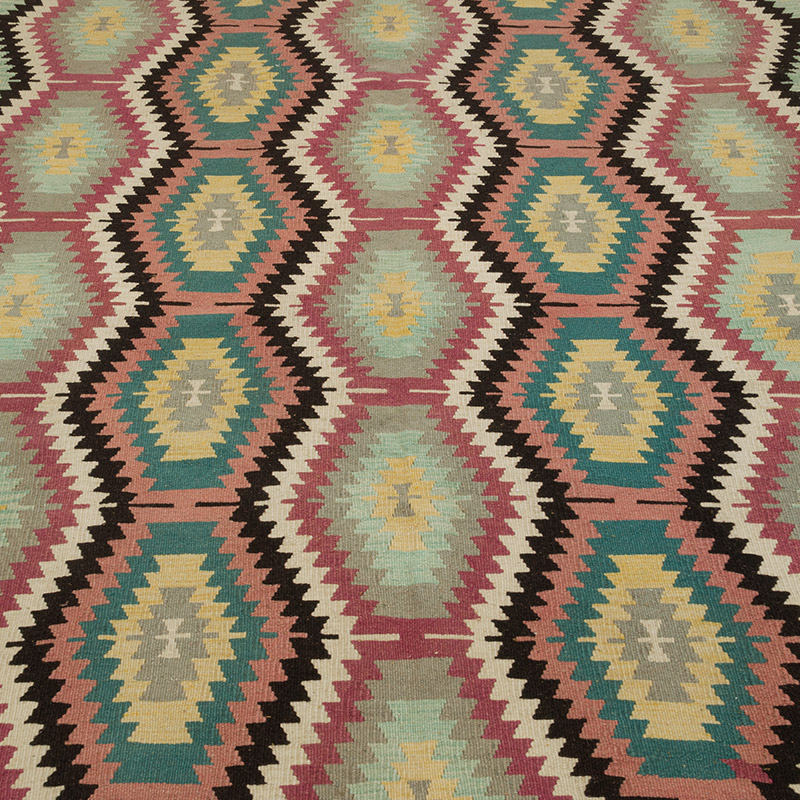Vintage Antalya Kilim Rug - 5' 10" x 8' 3" (70" x 99") - K0085436
