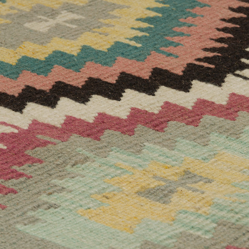 Vintage Antalya Kilim Rug - 5' 10" x 8' 3" (70" x 99") - K0085436