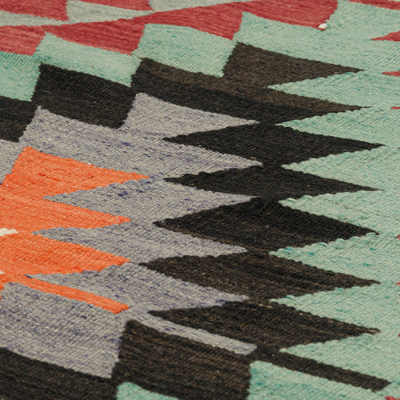 Vintage Anatolian Kilim Rug - K0085444