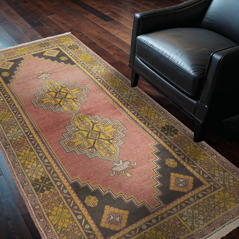 Vintage Turkish Hand-Knotted Rug - 3' 11" x 6' 11" (47" x 83") - K0085540