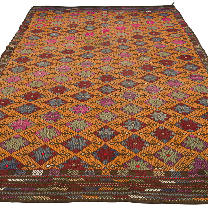 Vintage Anatolian Jijim Rug - 5' 5" x 9' 8" (65" x 116") - K0085564