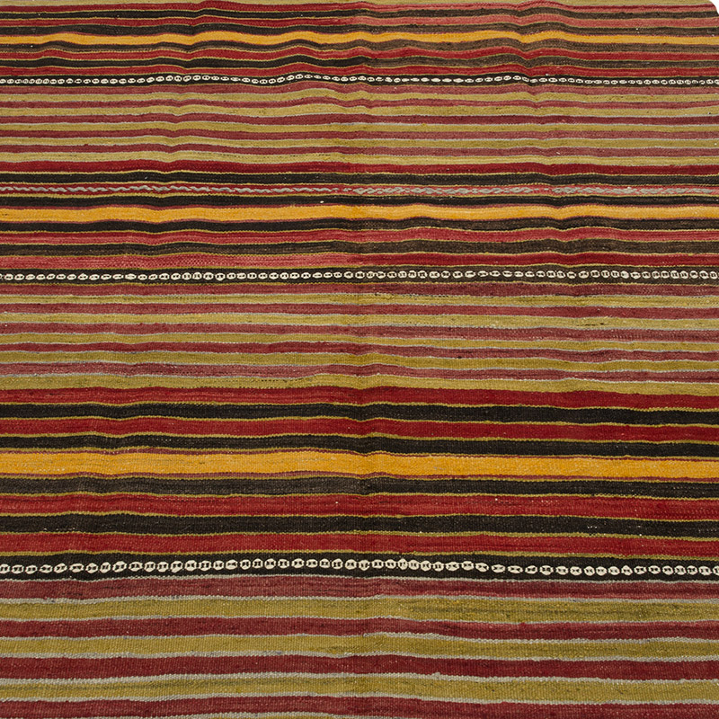 Vintage Konya Kilim Rug - 5' 1" x 8' 7" (61" x 103") - K0085576