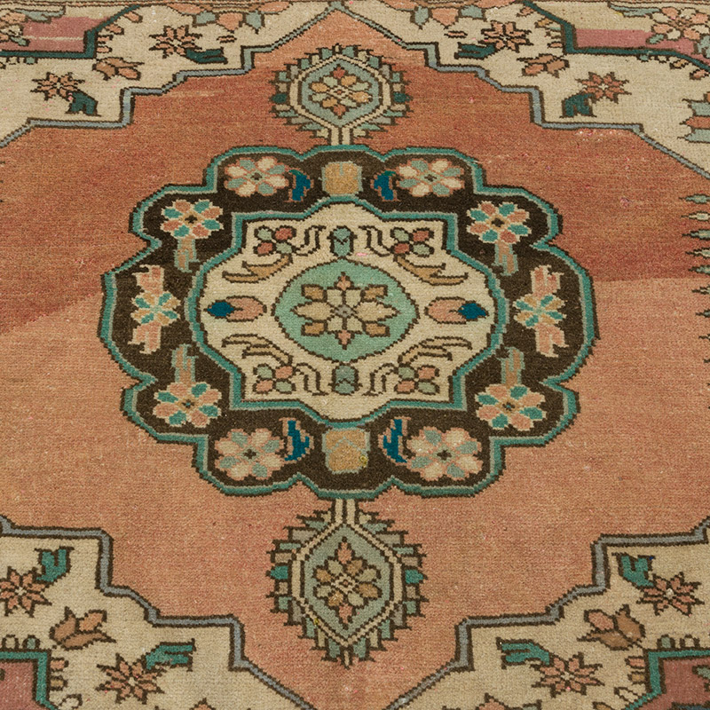 Vintage Turkish Hand-Knotted Rug - 3' 3" x 2' 8" (39" x 32") - K0085581