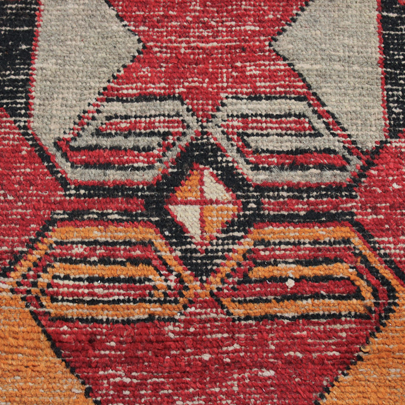 Vintage Turkish Hand-Knotted Rug - 3' 7" x 10' 11" (43" x 131") - K0085585