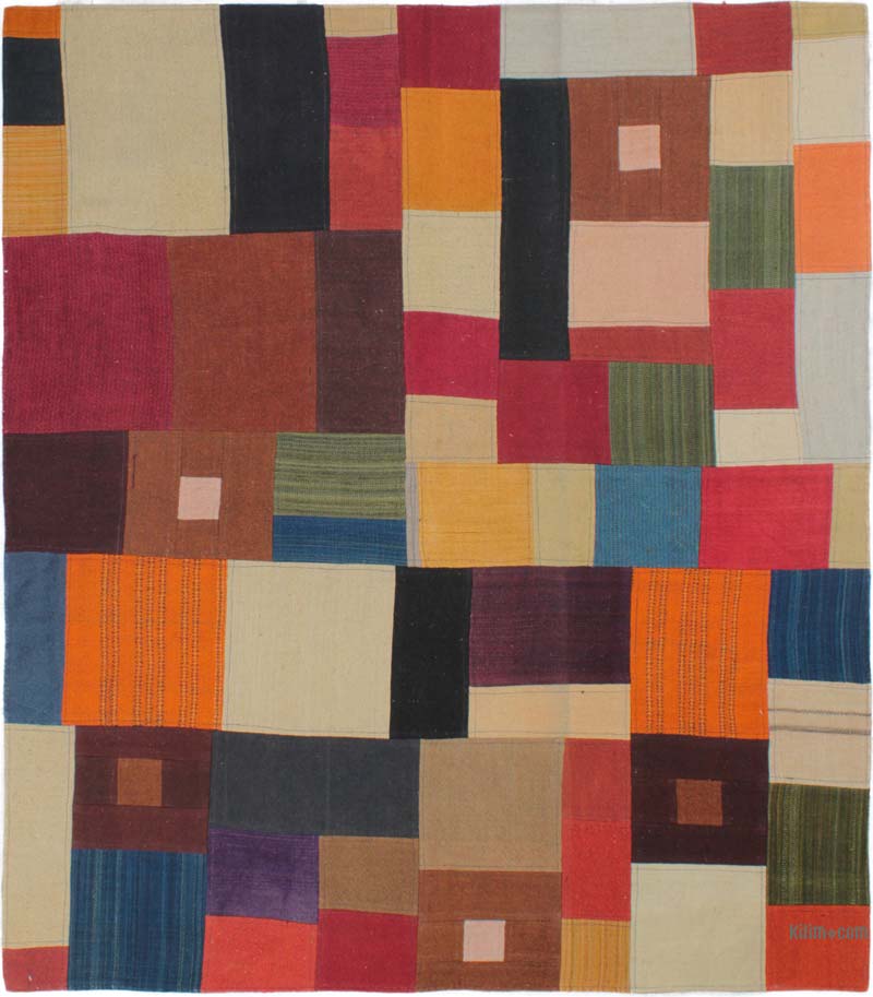 Patchwork Kilim Rug - 4' 11" x 5' 7" (59" x 67") - K0085591