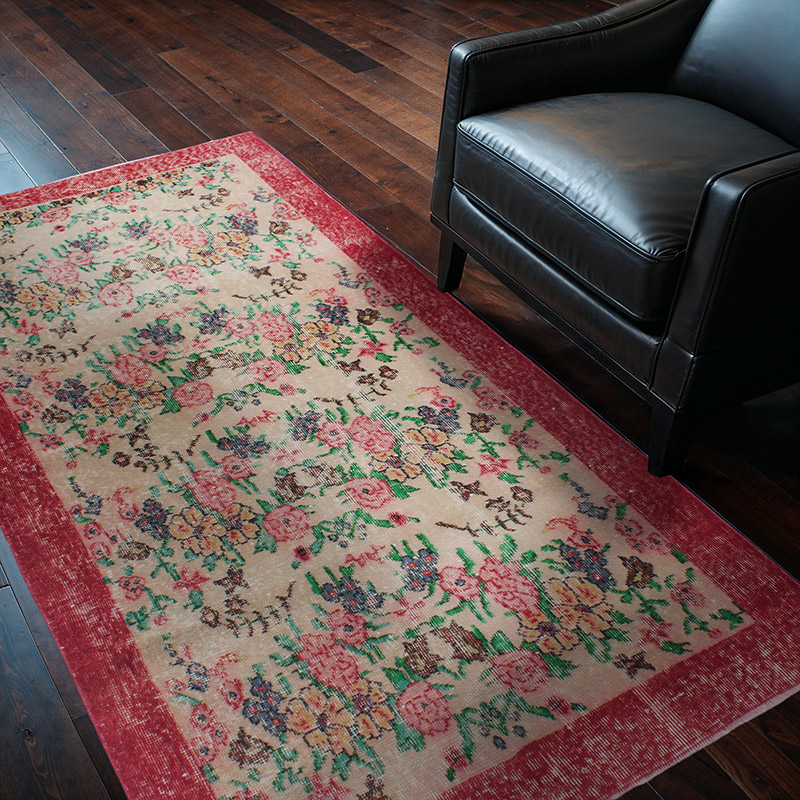 Vintage Turkish Hand-Knotted Rug - 3' 10" x 6' 3" (46" x 75") - K0085650