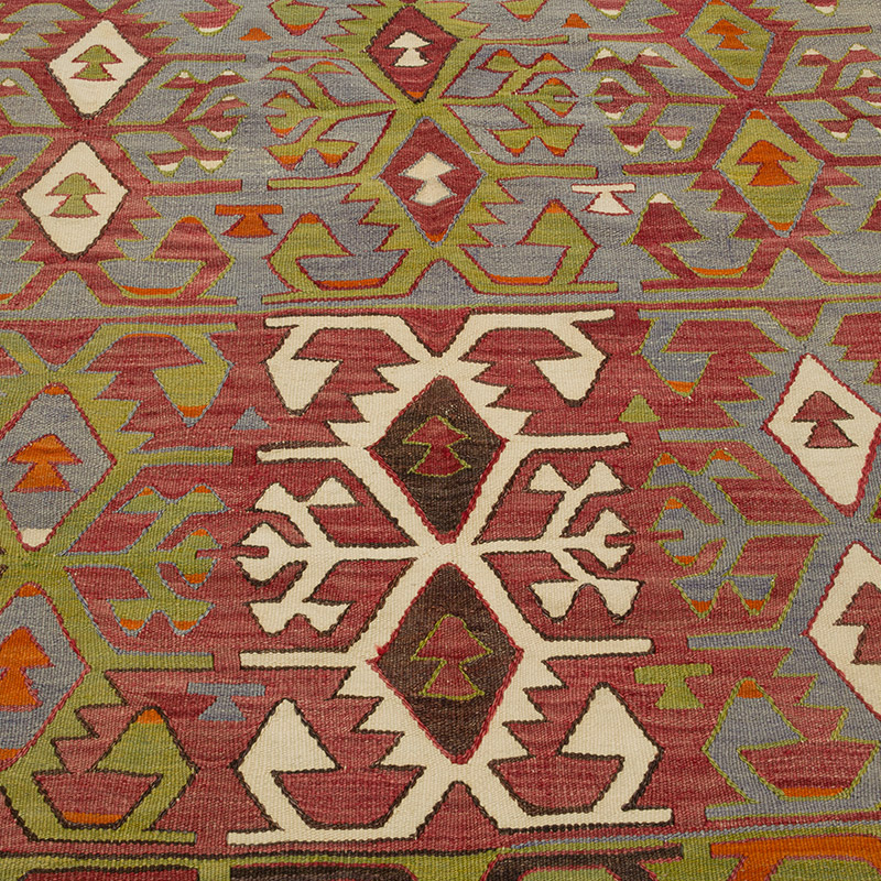 Vintage Konya Kilim Rug - 4' 4" x 5' 1" (52" x 61") - K0085711