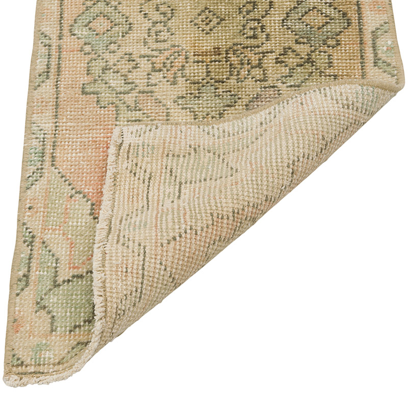 Vintage Turkish Hand-Knotted Rug - 1' 5" x 2' 11" (17" x 35") - K0085764