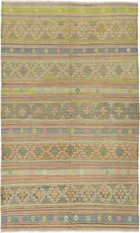 Vintage Manisa Kilim Rug - 5' 7" x 9' 4" (67" x 112")