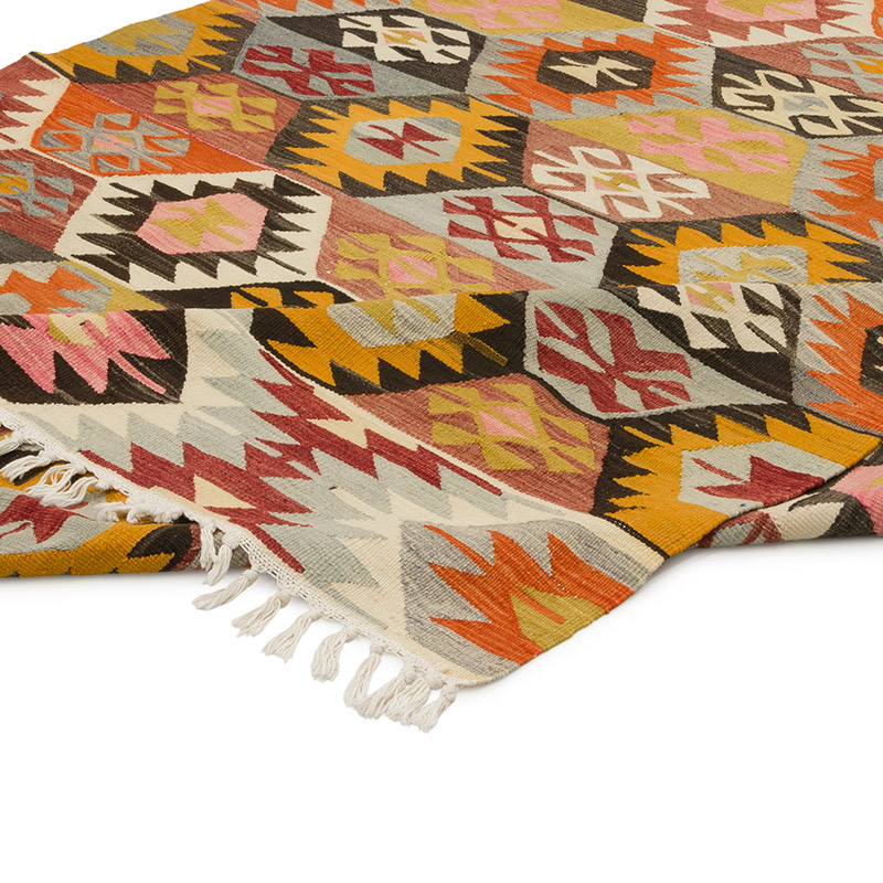 Vintage Tavas Kilim Rug - 6'  x 9' 2" (72" x 110") - K0085831