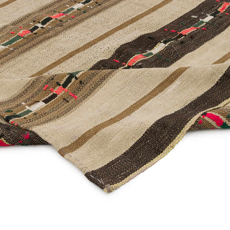 Vintage Anatolian Kilim Rug - 4' 9" x 5' 8" (57" x 68") - K0085849